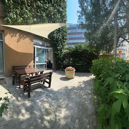 H1 Apartmanok Budapesta Exterior foto