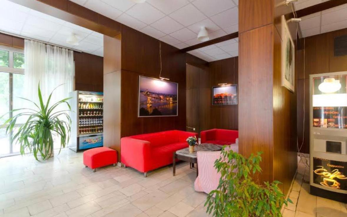 H1 Apartmanok Budapesta Exterior foto